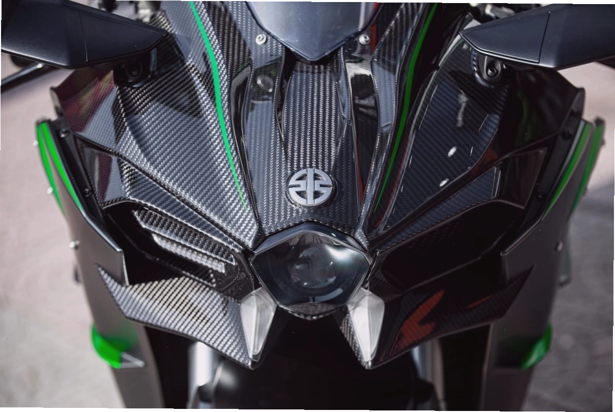 Chi tiết thiết kế của Kawasaki Ninja H2