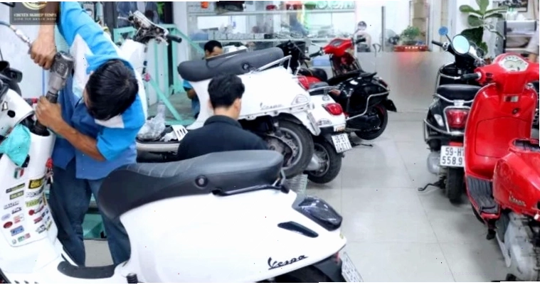 Cứu hộ xe Vespa và các dòng xe tay ga cao cấp