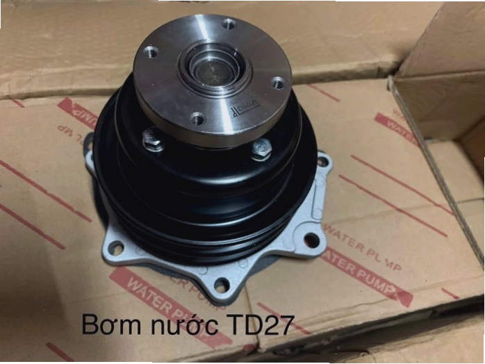 Đa dạng các loại phụ tùng xe nâng tại kho hàng