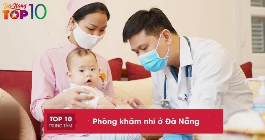 Đội ngũ kỹ thuật viên đang kiểm tra tình trạng lốp xe