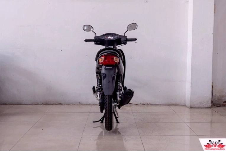 Giá xe Honda Wave Alpha màu trắng