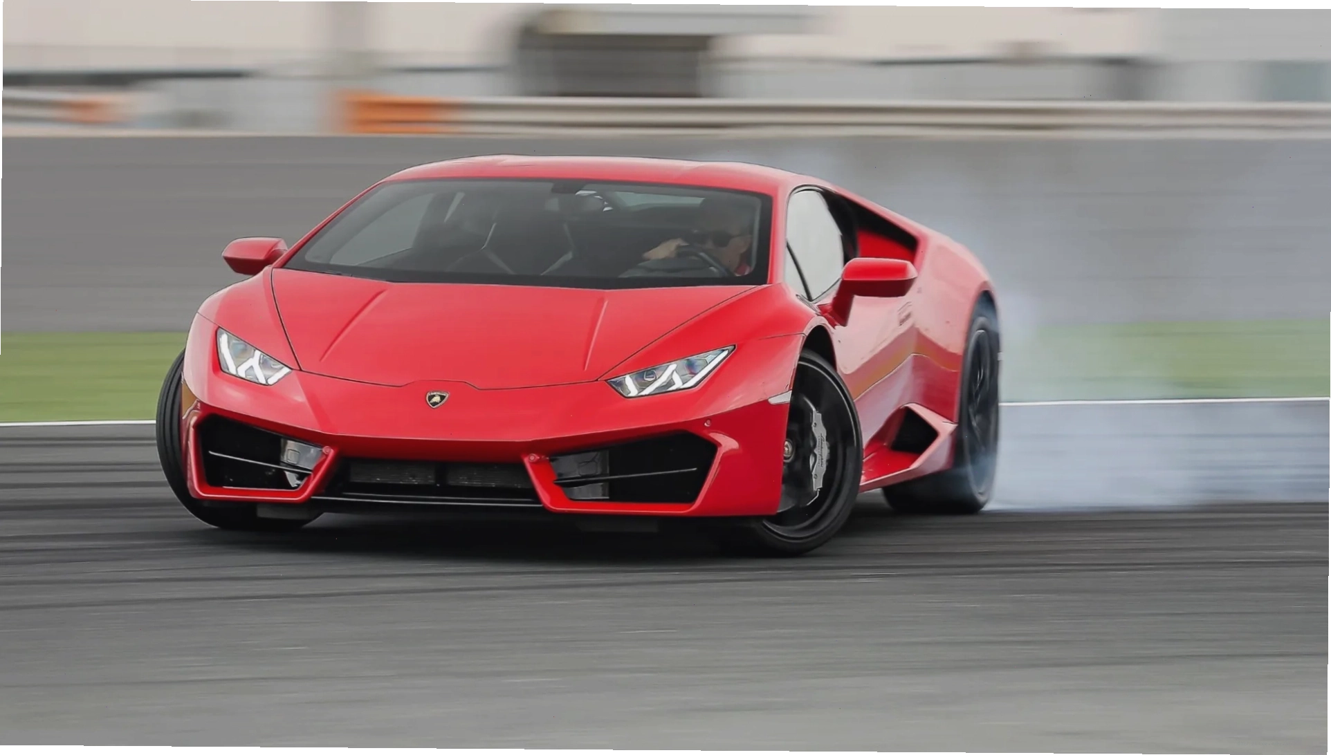Giá xe Lamborghini Aventador S