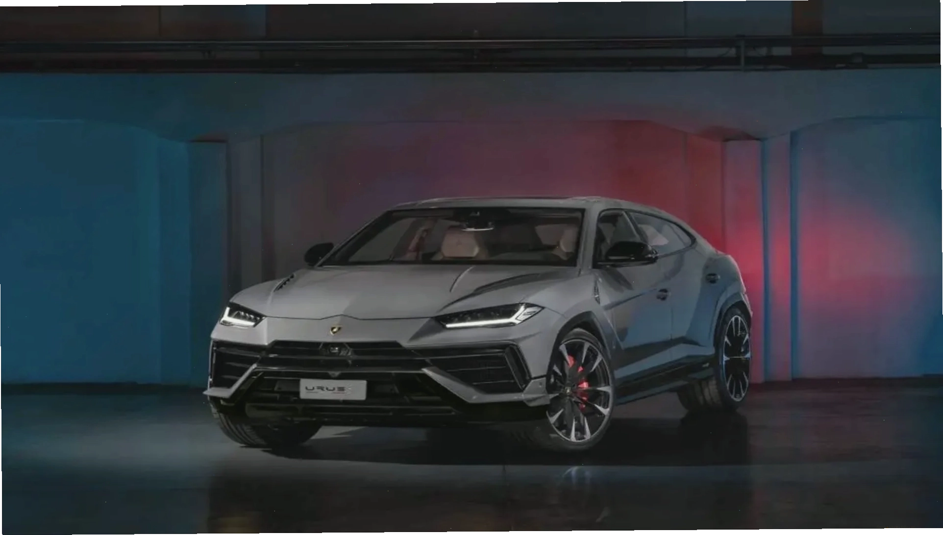 Giá xe Lamborghini Urus tại Việt Nam 2023