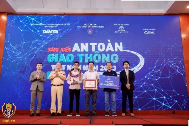 Hạ tầng giao thông Việt Nam còn nhiều hạn chế, gây áp lực lớn
