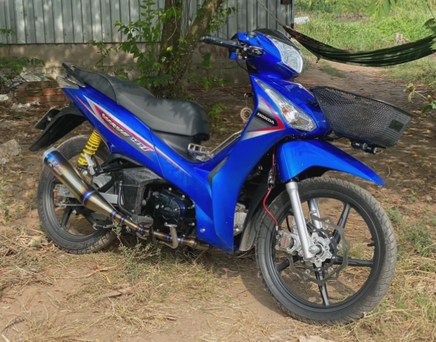 Hệ thống treo và khung sườn Honda Future Mập