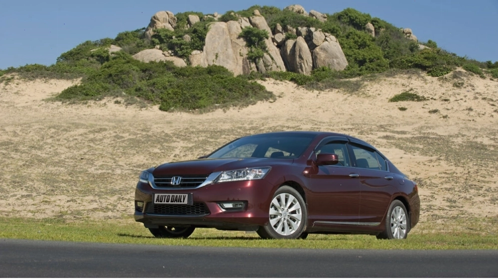Honda Accord 2015 - chi tiết an toàn