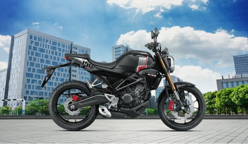 Honda CB150R 2026 màu đen với thiết kế Neo Sports Cafe mạnh mẽ