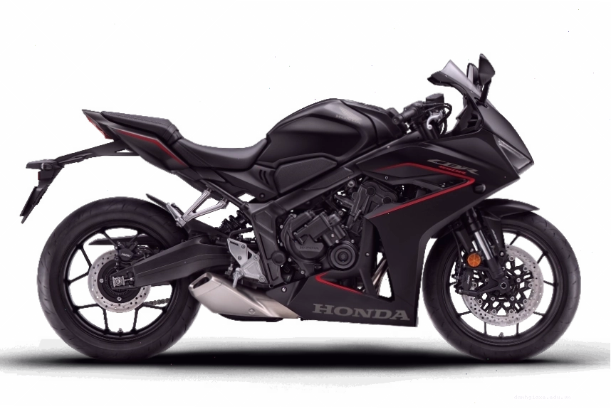 Honda CBR650R 2026 vận hành linh hoạt trên đường