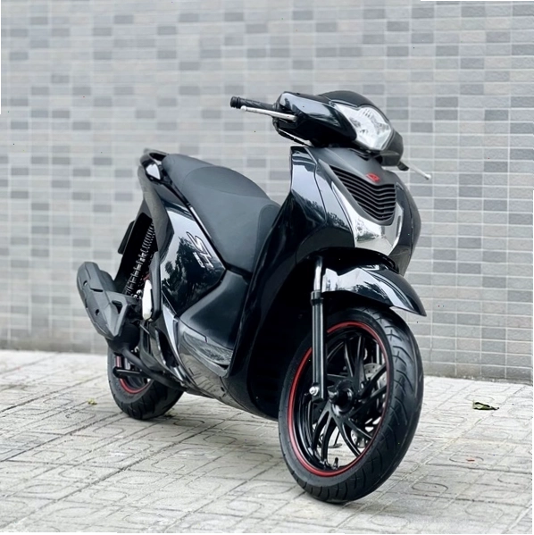 Honda SH 2016 mang vẻ đẹp cổ điển