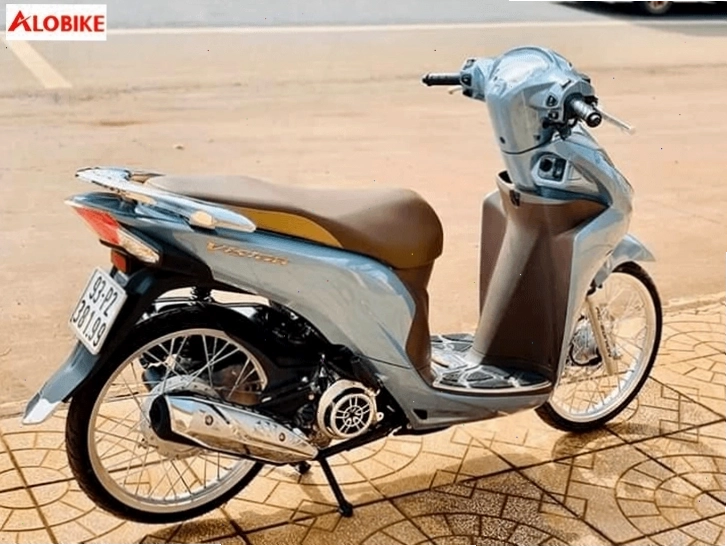 Honda Vision phiên bản màu xanh ngọc