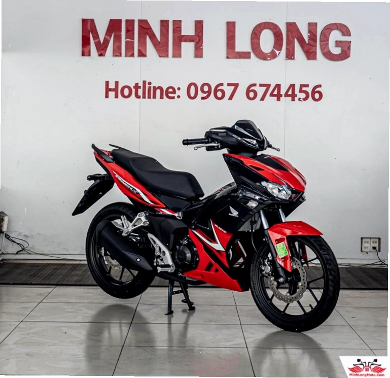 Honda Winner V3 vận hành mạnh mẽ trên đường