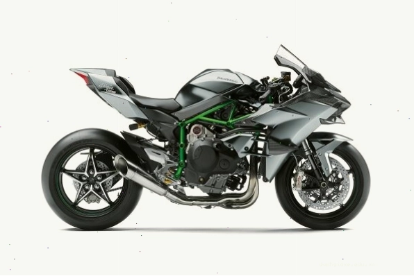 Kawasaki Ninja H2R góc nhìn từ phía sau