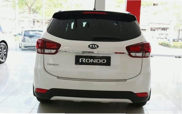 Không gian nội thất Kia Rondo 2019