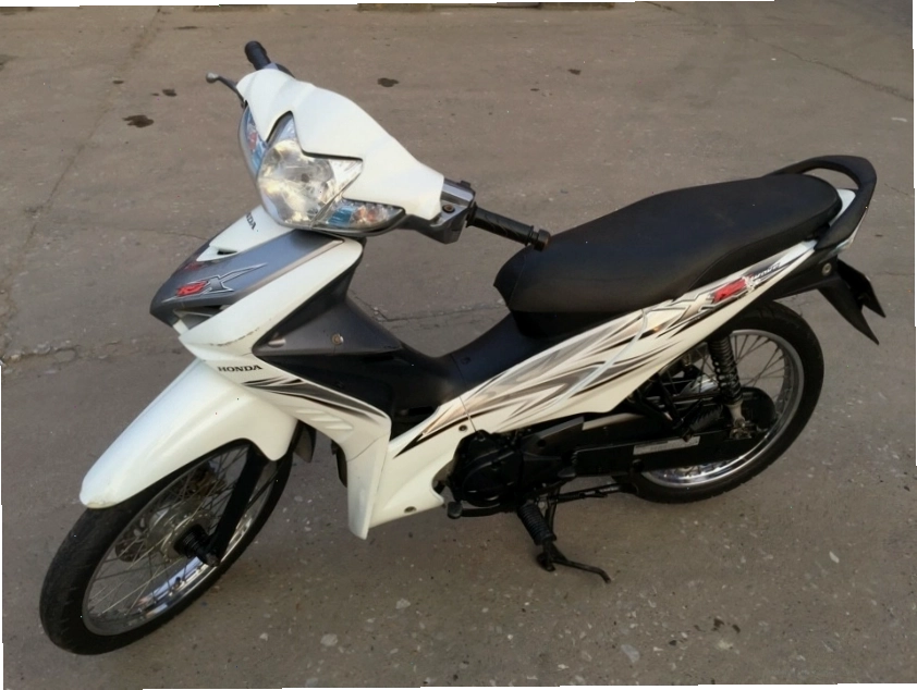 Kiểm tra động cơ xe Wave RSX 2011 cũ