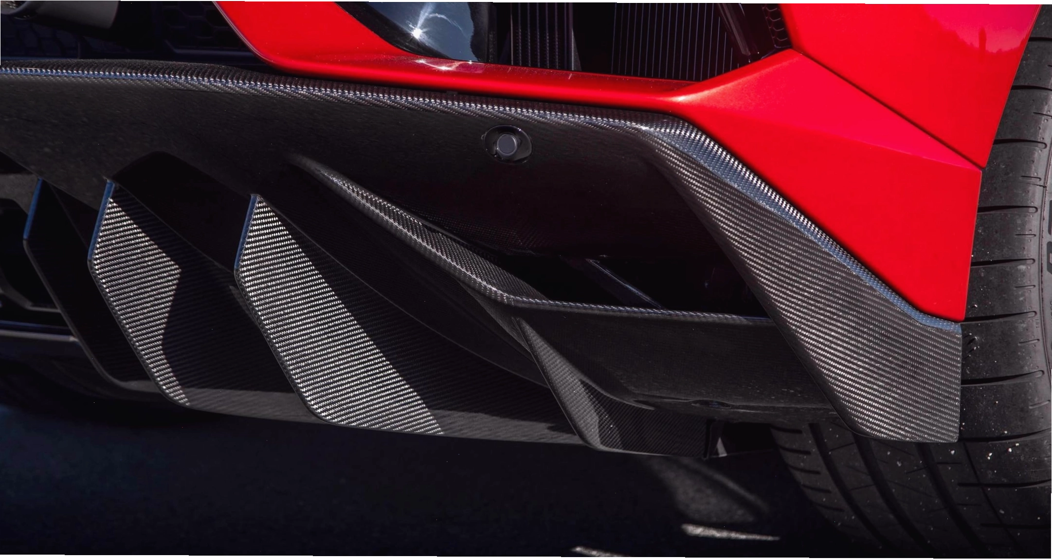 Lamborghini Aventador SVJ Roadster với thiết kế khí động học ALA 2.0