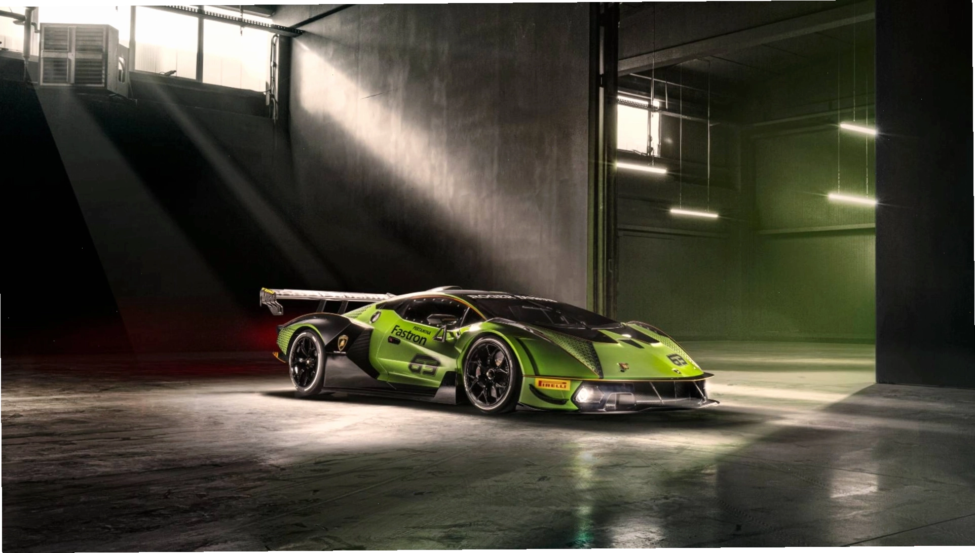 Lamborghini Essenza SCV12 với thiết kế khí động học ấn tượng