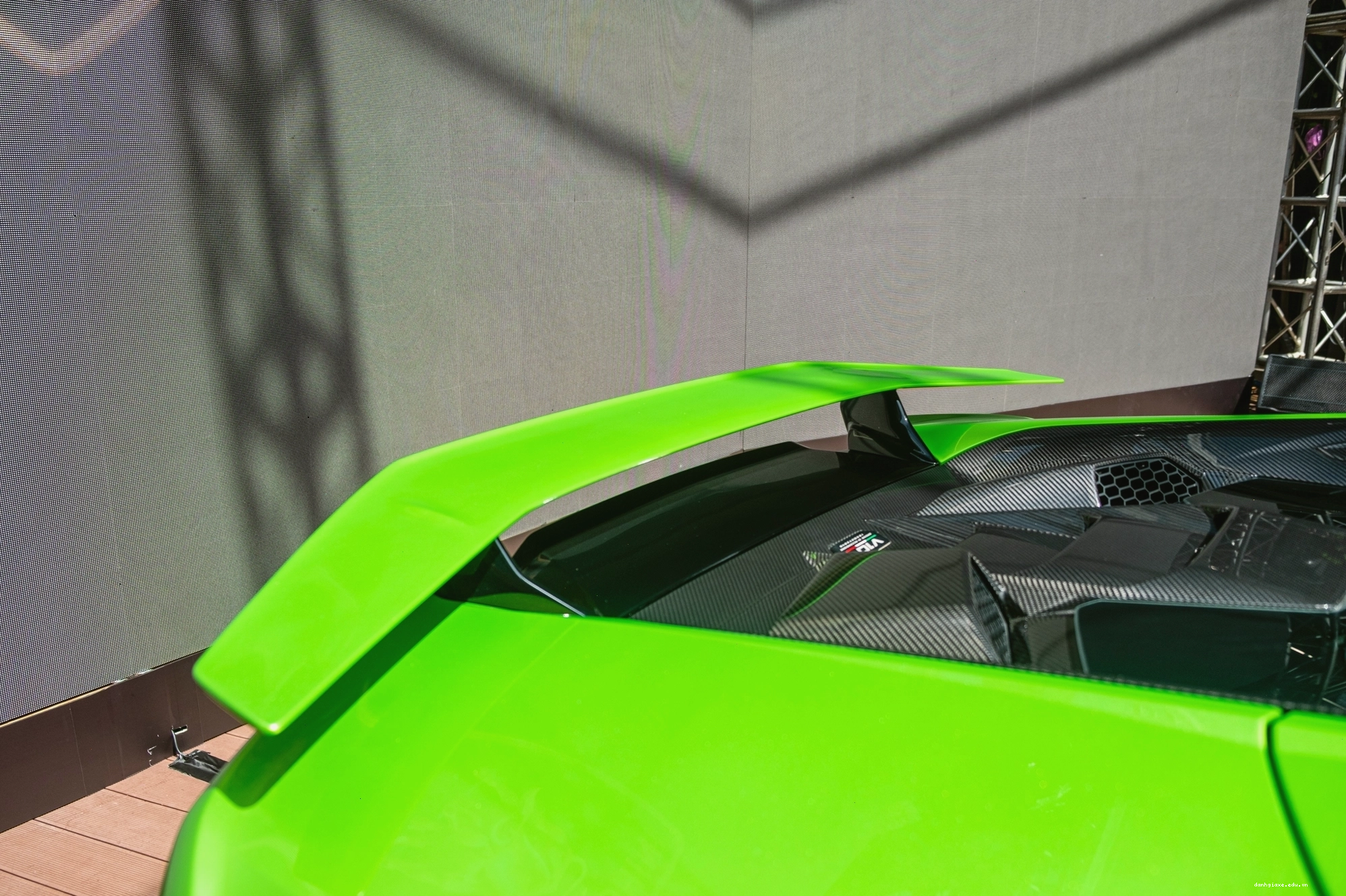 Lamborghini Huracán Tecnica khi đang vận hành