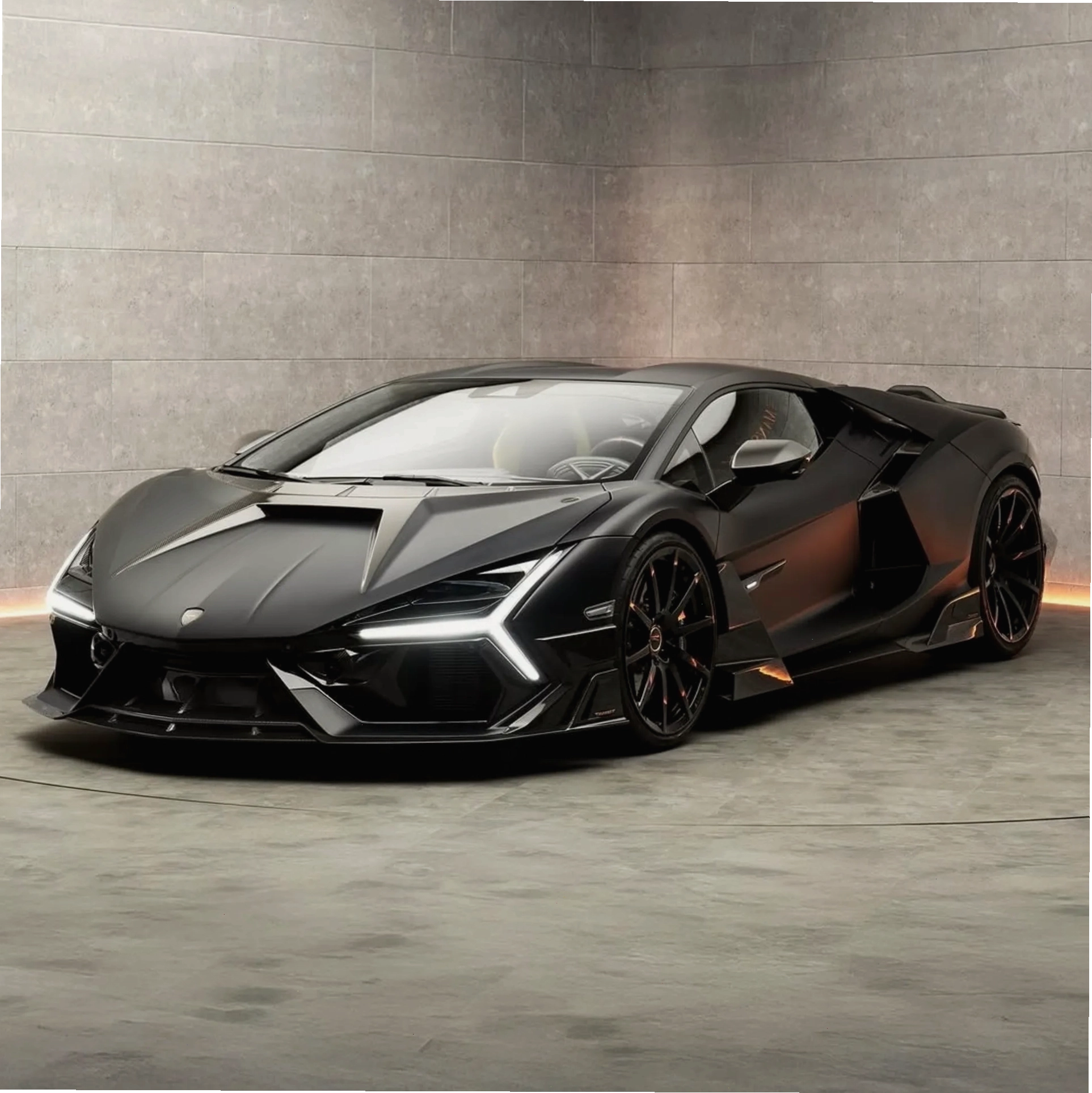 Lamborghini Revuelto