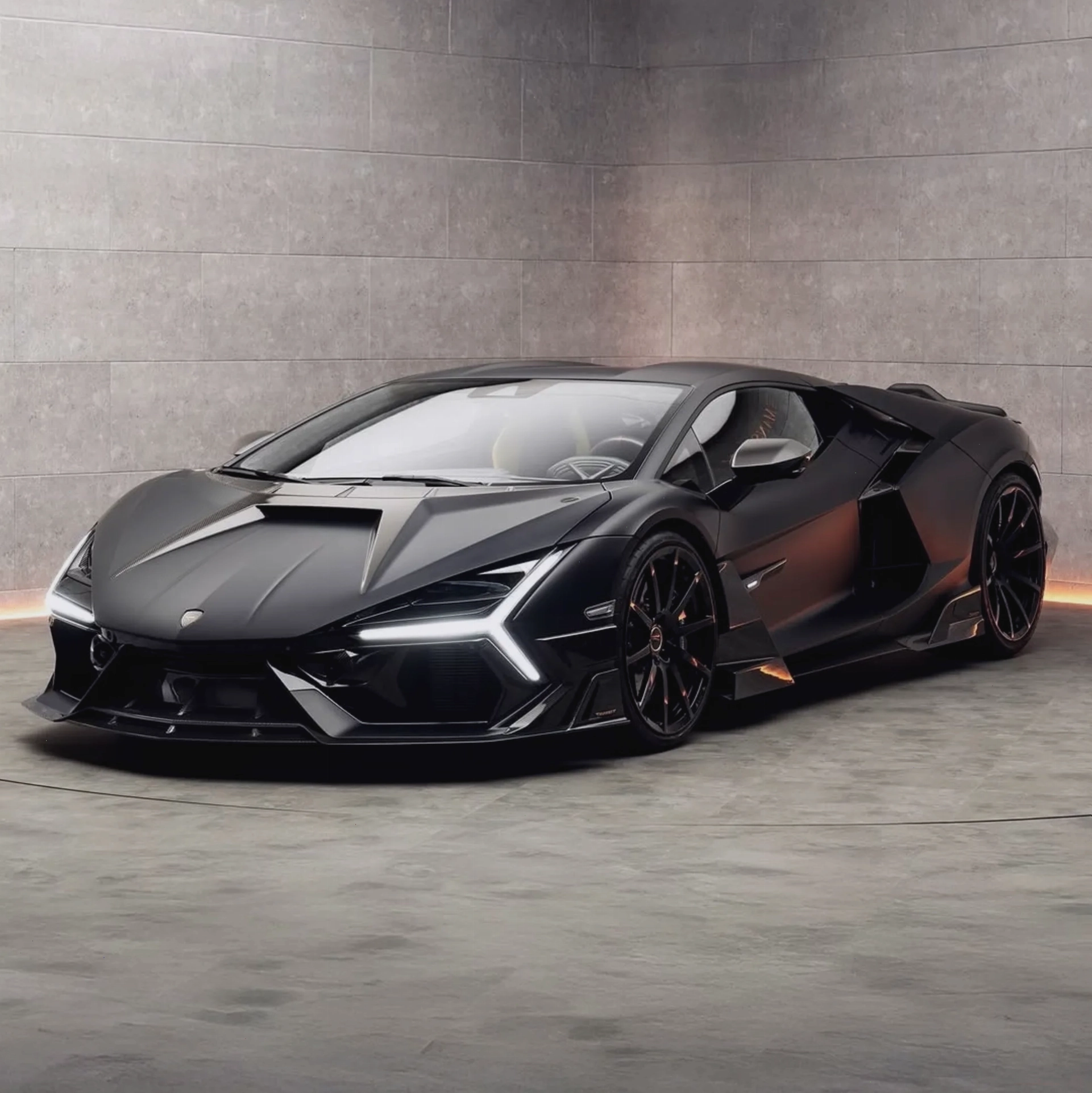 Lamborghini Revuelto