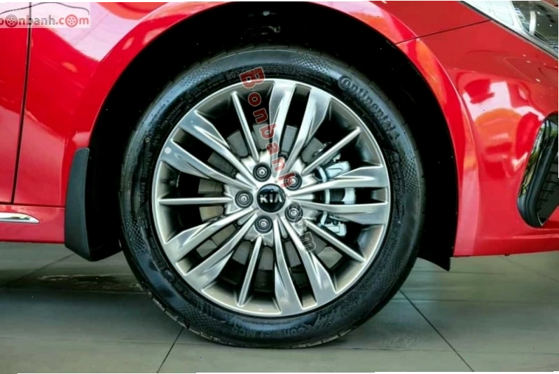 Lazang Kia Optima 2021 với thiết kế đa chấu thể thao