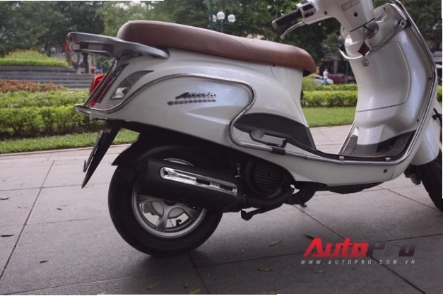Mặt đồng hồ điều khiển của xe Attila Elizabeth