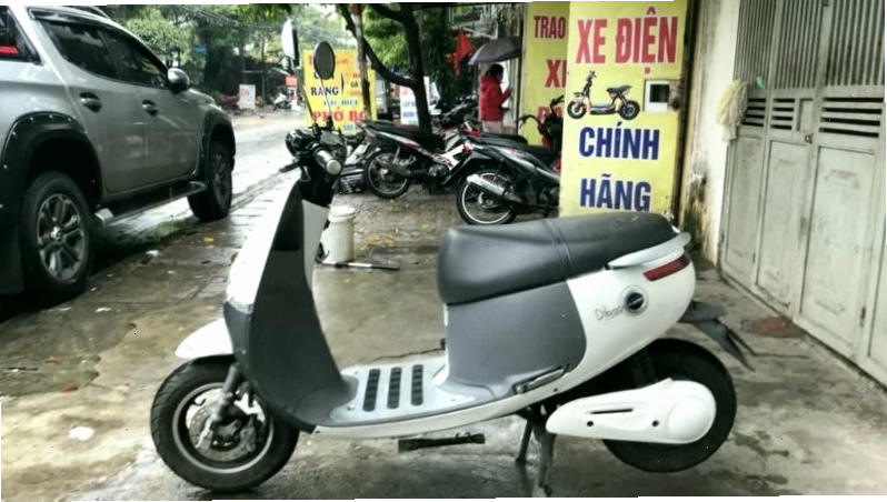Màu đỏ, cam, tím là các màu tương khắc với người mệnh Kim