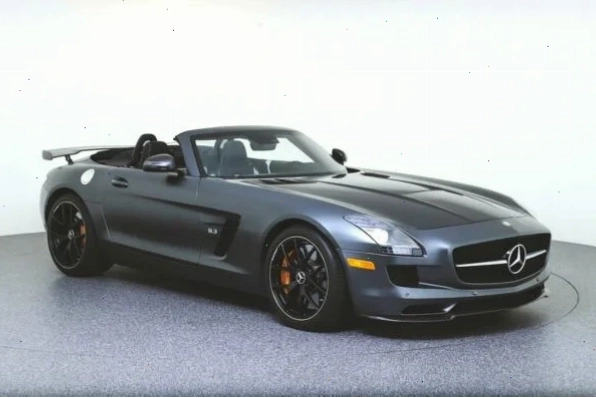 Mercedes-AMG SLS tại Việt Nam, xe thuộc sở hữu của Trung Nguyên Legend