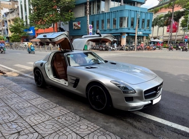 Mercedes-AMG SLS với thiết kế khí động học