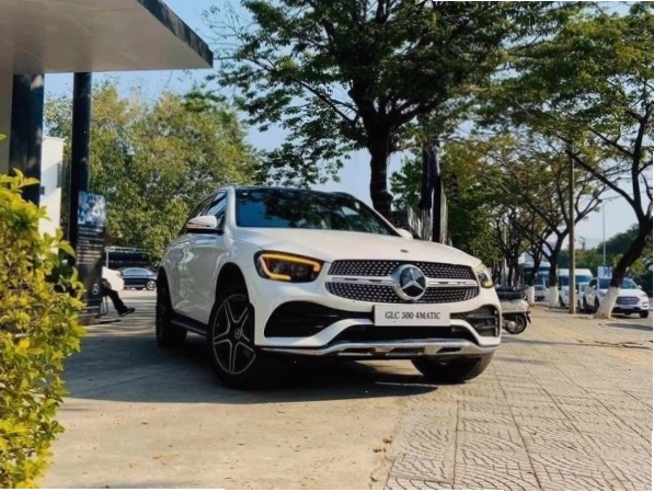 Mercedes GLC 300 4Matic 2022 với thiết kế ngoại thất Dynamic