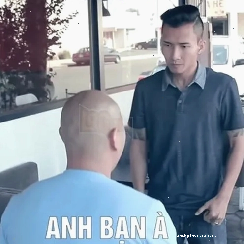 Một phiên bản khác của meme "Anh bạn à" cho thấy sự cam chịu khi phải xuống nước