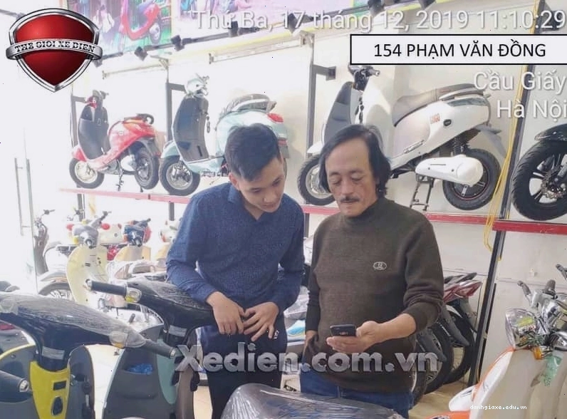 Nghệ sĩ Giang Còi tin tưởng sản phẩm tại Thế Giới Xe Điện