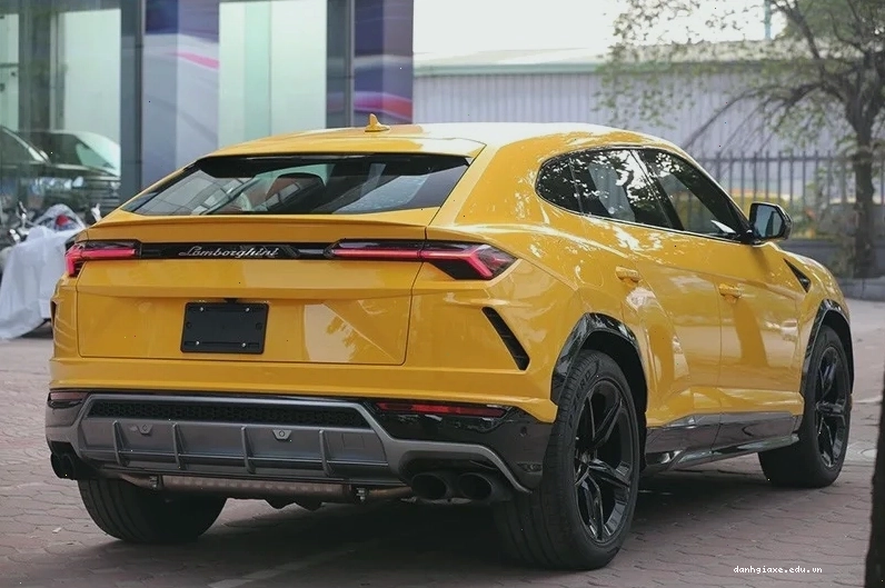 Nội thất cao cấp của Lamborghini Urus 2026