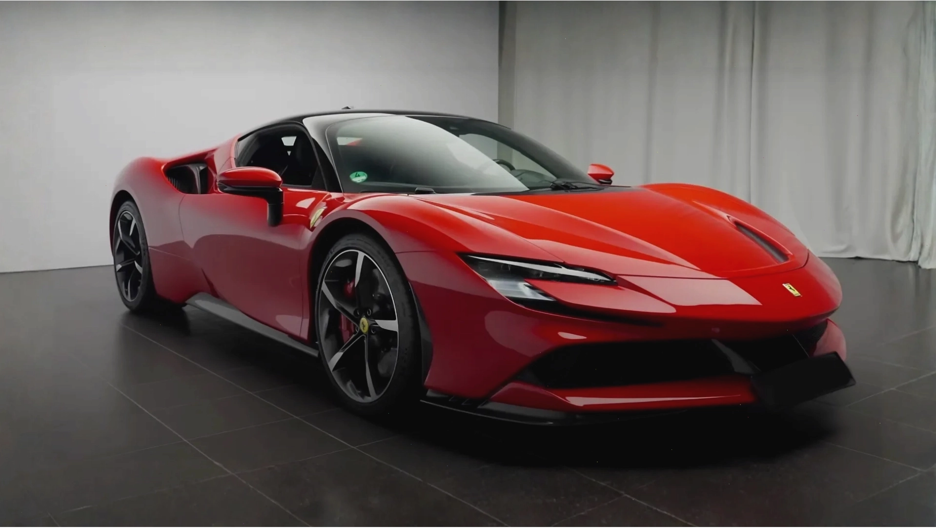 Siêu xe Ferrari SF90 Stradale
