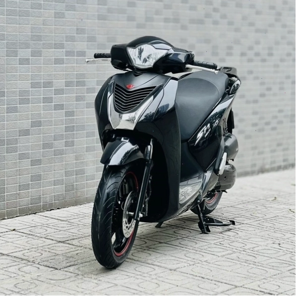 So sánh các phiên bản Honda SH