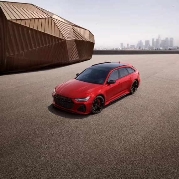 Tầm nhìn từ trên cao của Audi RS 6 Avant