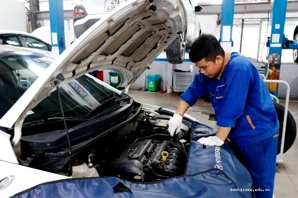 Tham khảo ý kiến chuyên gia để hiểu rõ lý do không nên mua xe ngập nước