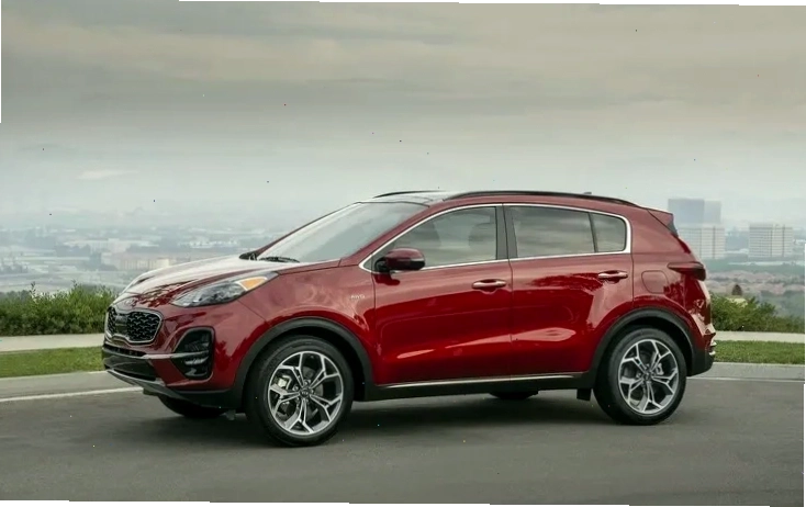 Thiết kế đầu xe Kia Sportage 2021 với lưới tản nhiệt đặc trưng