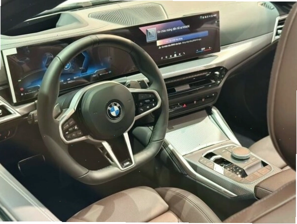 Thiết kế năng động của BMW 4 Series Coupe