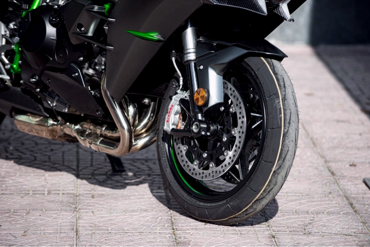 Thiết kế tổng thể của Kawasaki Ninja H2