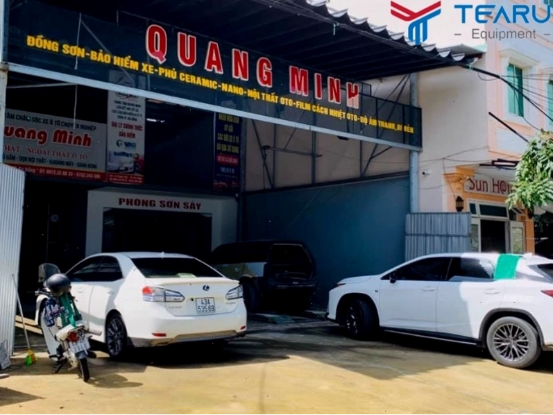 Tiệm rửa xe ô tô Quang Minh