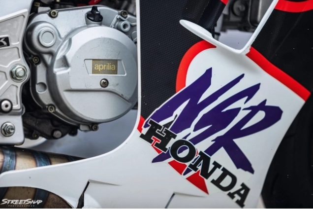 Tổng quan chiếc Honda NSR độ từ nhiều góc độ
