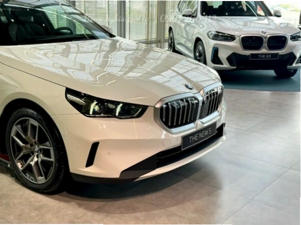 Tổng quan nội thất sang trọng và tiện nghi của BMW 520i 2026