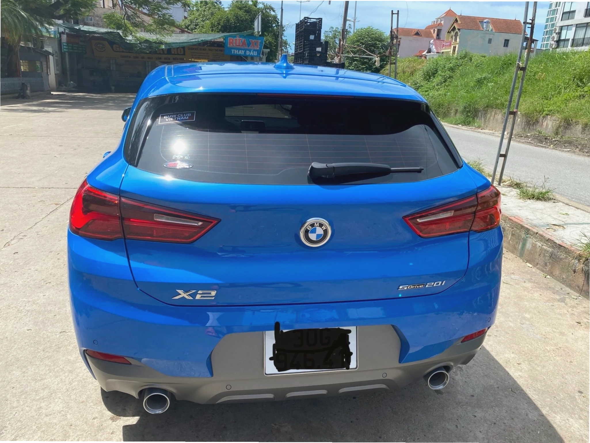 Tổng thể xe BMW X2 2021