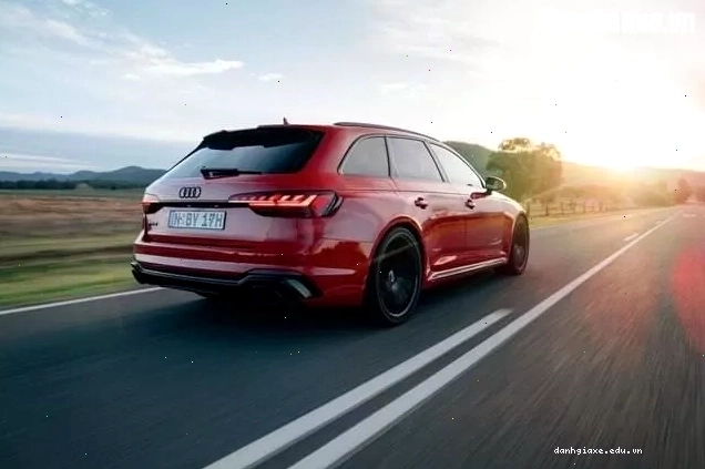 Trải nghiệm lái Audi RS4 đầy phấn khích trên mọi cung đường