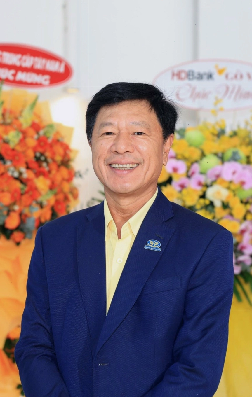 Trụ sở chính của Địa ốc Hoàng Quân