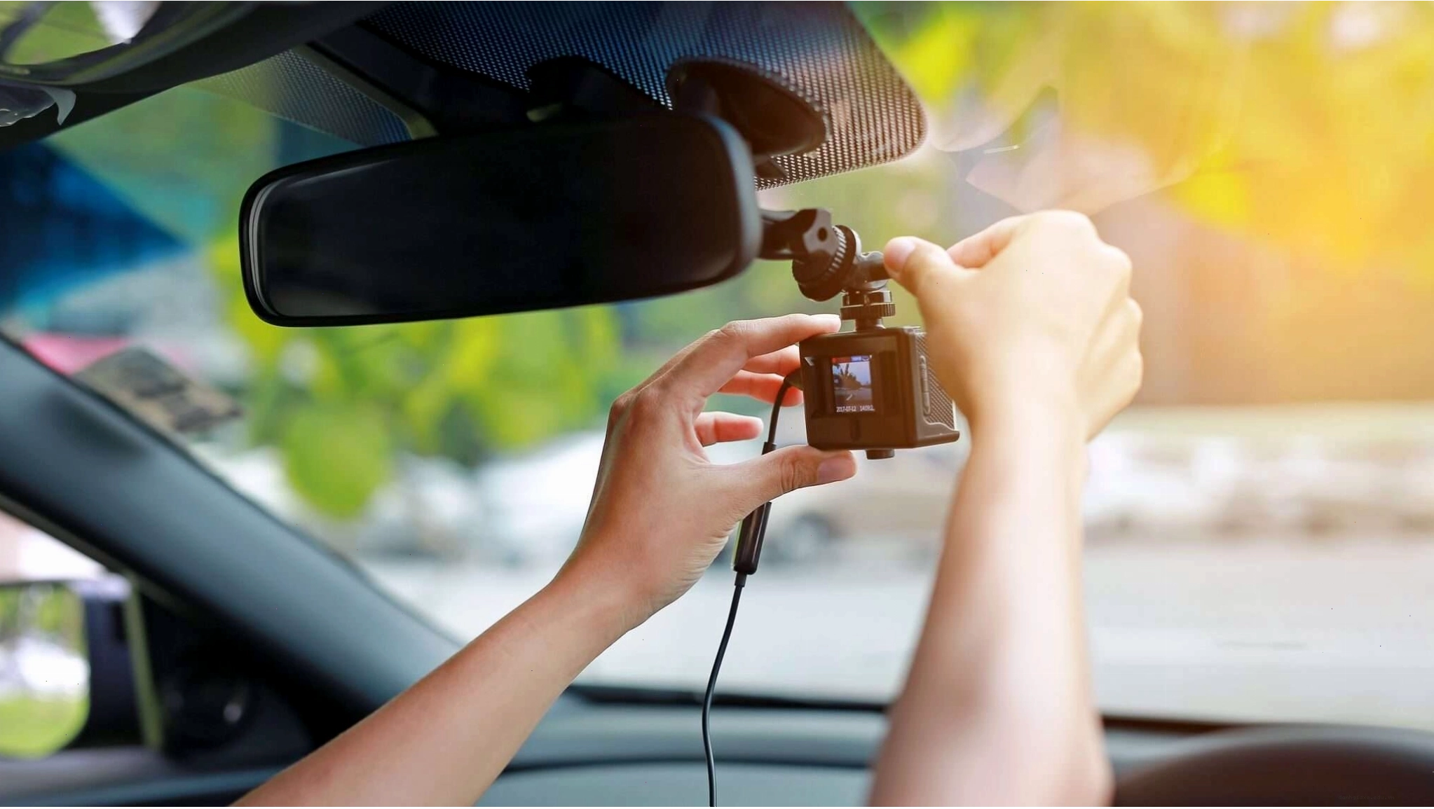 Vị trí lắp đặt camera hành trình ô tô chuẩn xác và hiệu quả
