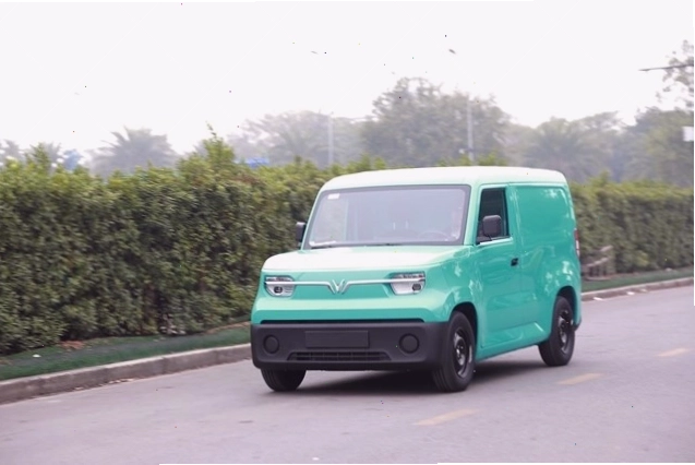 VinFast e-van