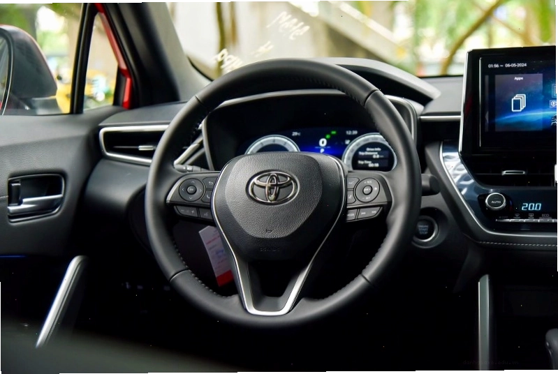Vô lăng Toyota Corolla Cross 2022