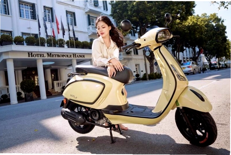 Xe 50cc chạy xăng cho học sinh nữ