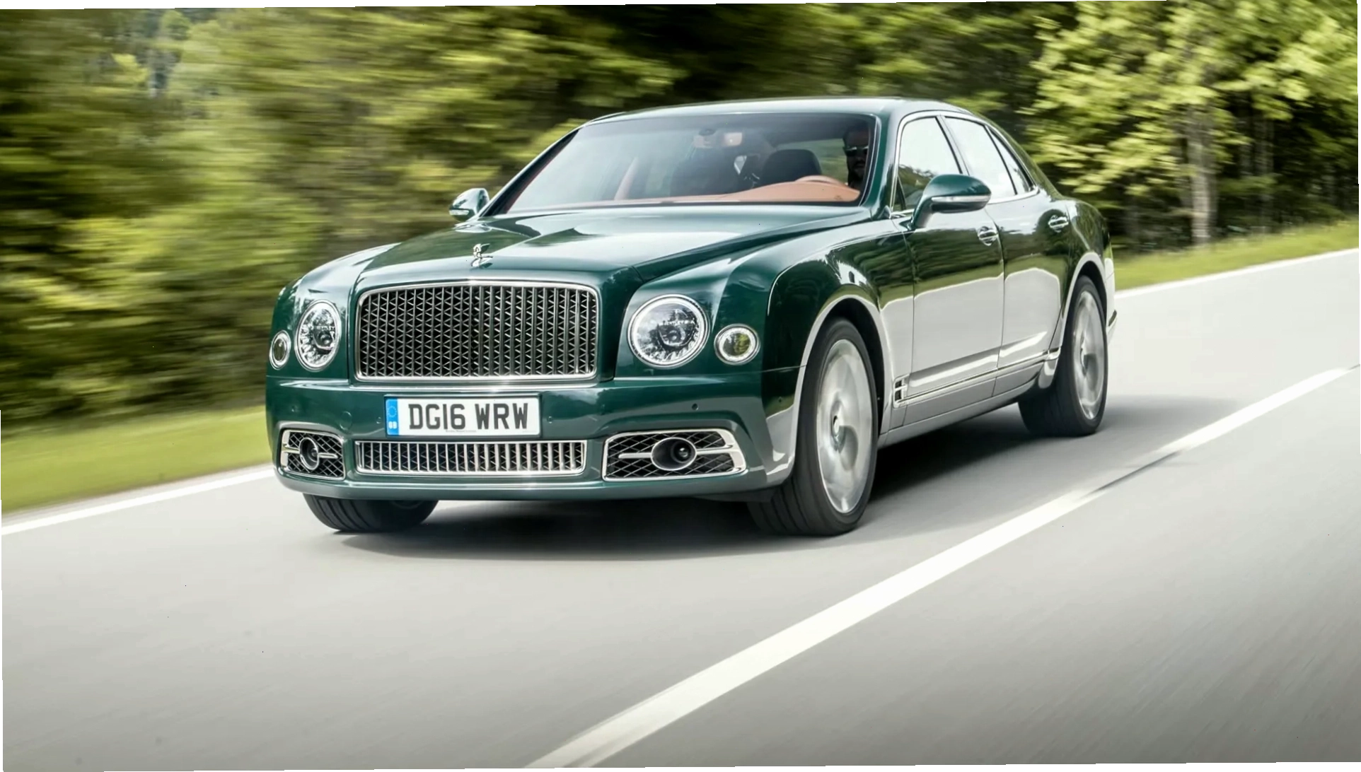 Xe Bentley - Biểu tượng của sự sang trọng và thủ công tinh xảo